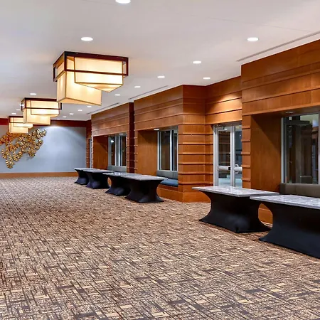 Doubletree By Hilton Phoenix- Tempe-3